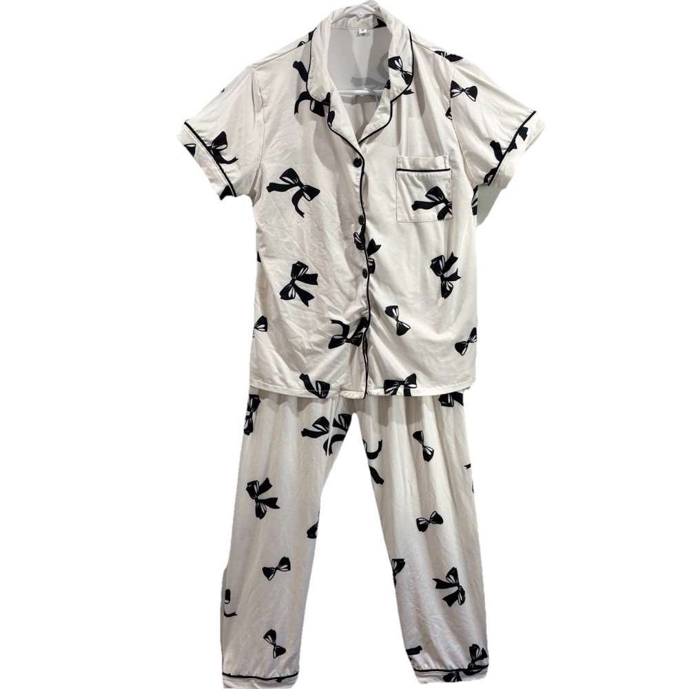 Bow Print Pajama Set Sleepwear Cozy Loungewear Size S Cute